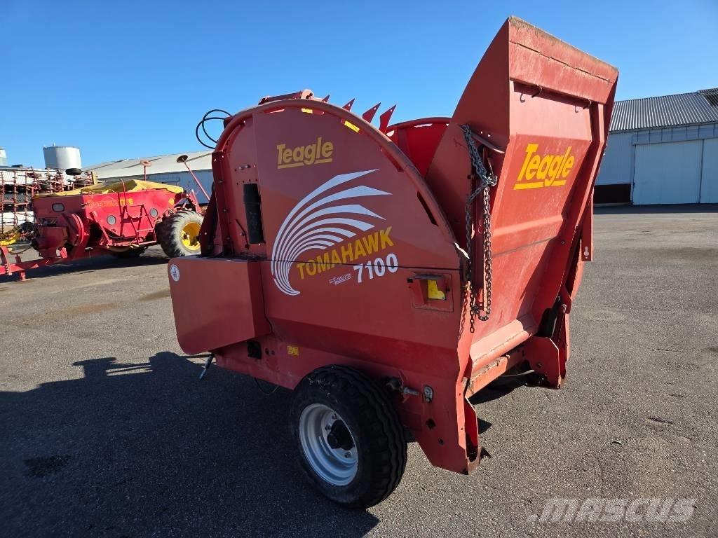 TEAGLE TOMAHAWK 7100 ماكينات وملحقات مواش أخرى