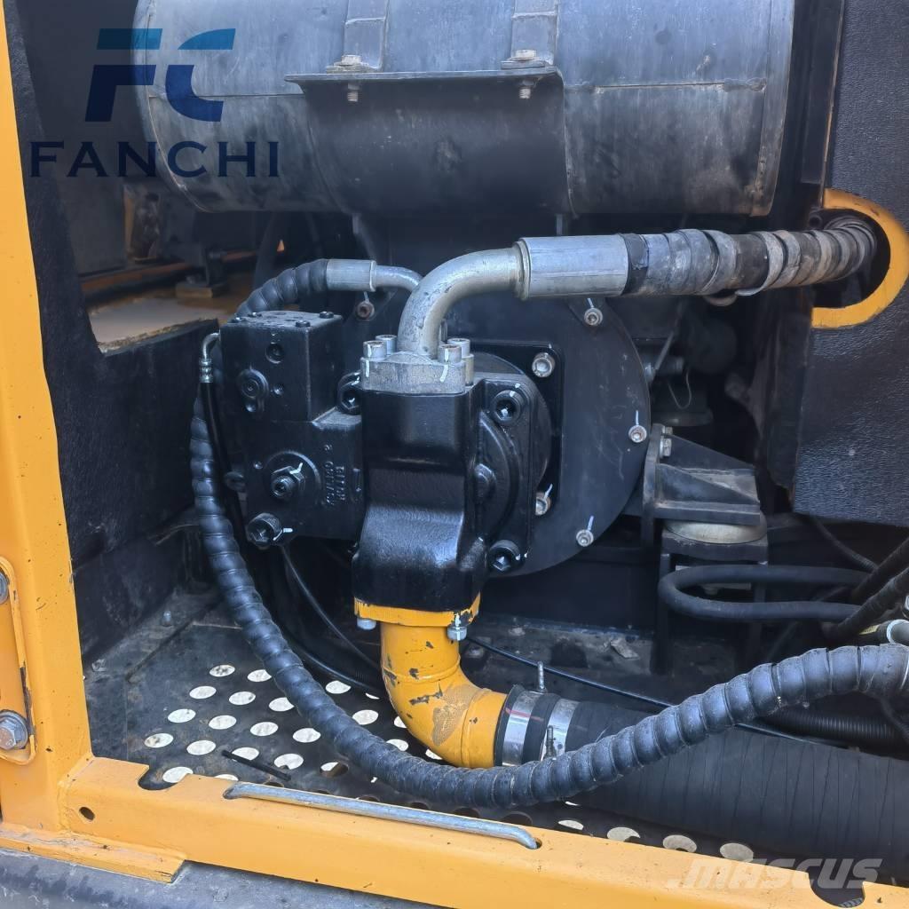 Sany SY 75 C حفارات زحافة