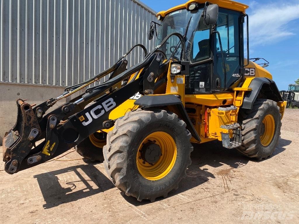 JCB 413 S لوادر بعجل
