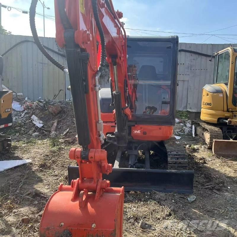 Kubota U 35 حفارات صغيرة أقل من 7 طن (حفارات صغيرة)