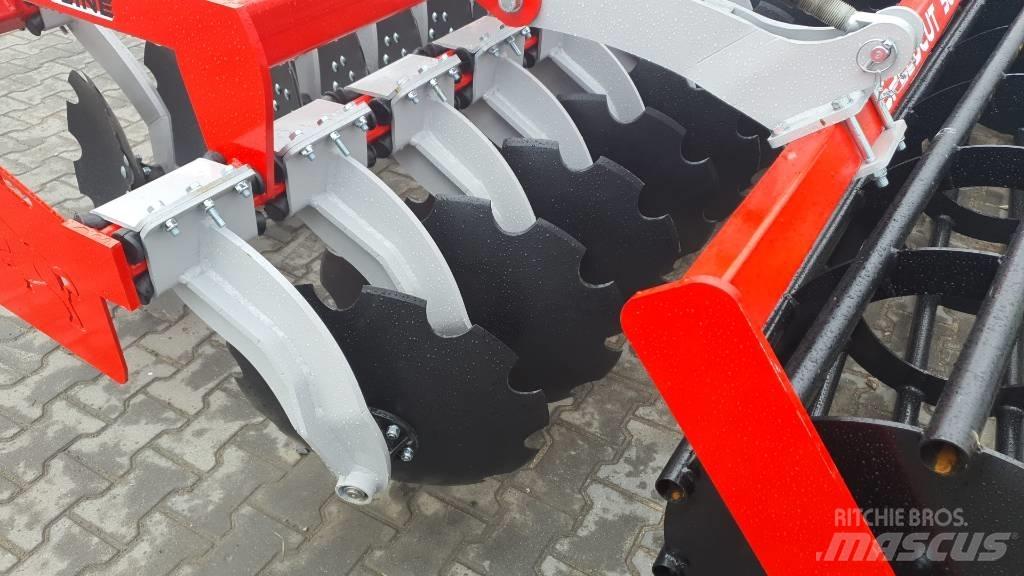 Zabiel Speedcut BT25 زحافات ساحقة