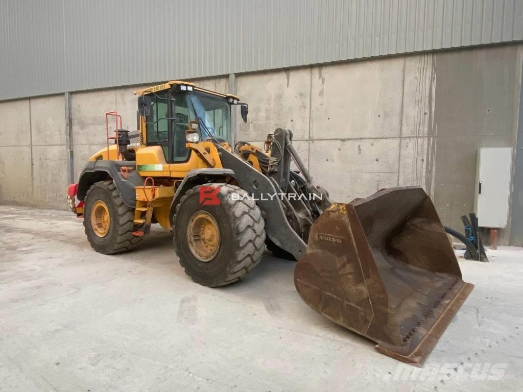 Volvo L 120 H لوادر بعجل
