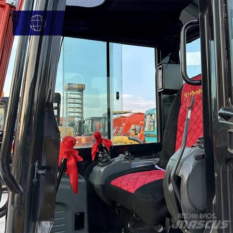 Kubota KX 155 حفارات زحافة