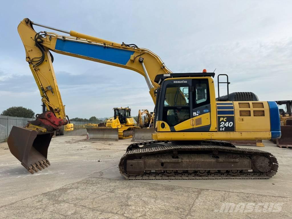 Komatsu PC 240 LC-10 حفارات زحافة