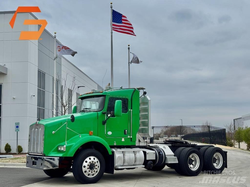 Kenworth T800 وحدات الجر