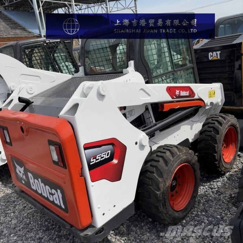 Bobcat S 550 لوادر انزلاقية التوجيه