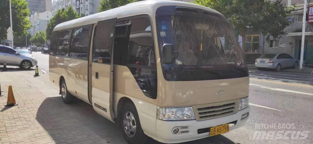 Toyota Coaster Bus حافلة صغيرة