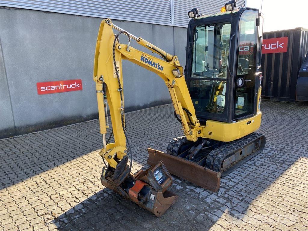 Komatsu PC16R-3HS حفارات بعجل