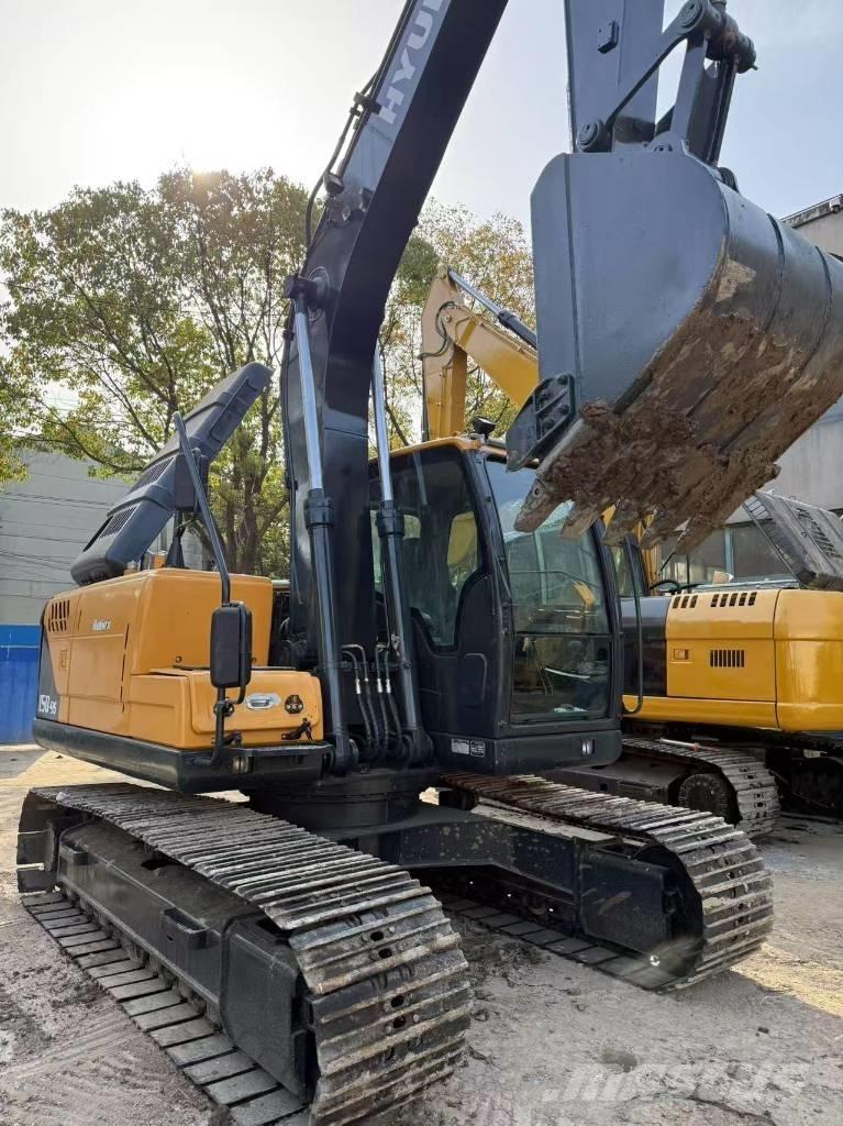 Hyundai R150LC-9S حفارات زحافة