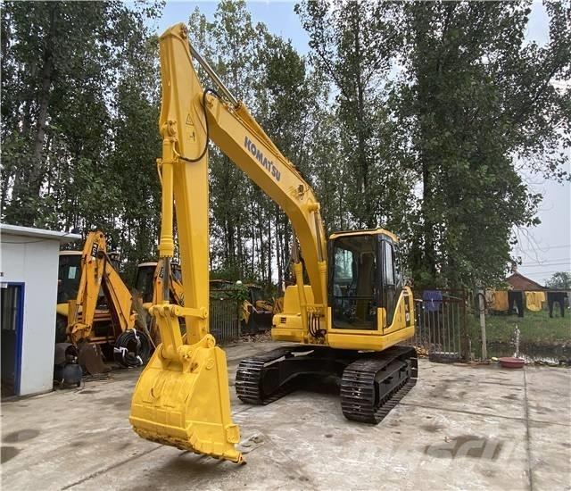 Komatsu PC130 حفارات زحافة