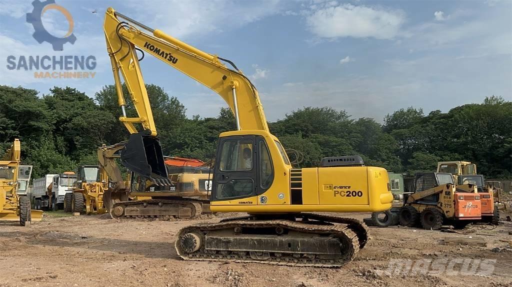Komatsu PC 200-6 حفارات زحافة