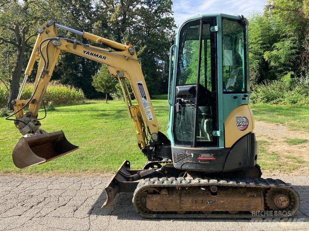 Yanmar Vio 25-4 حفارات صغيرة أقل من 7 طن (حفارات صغيرة)