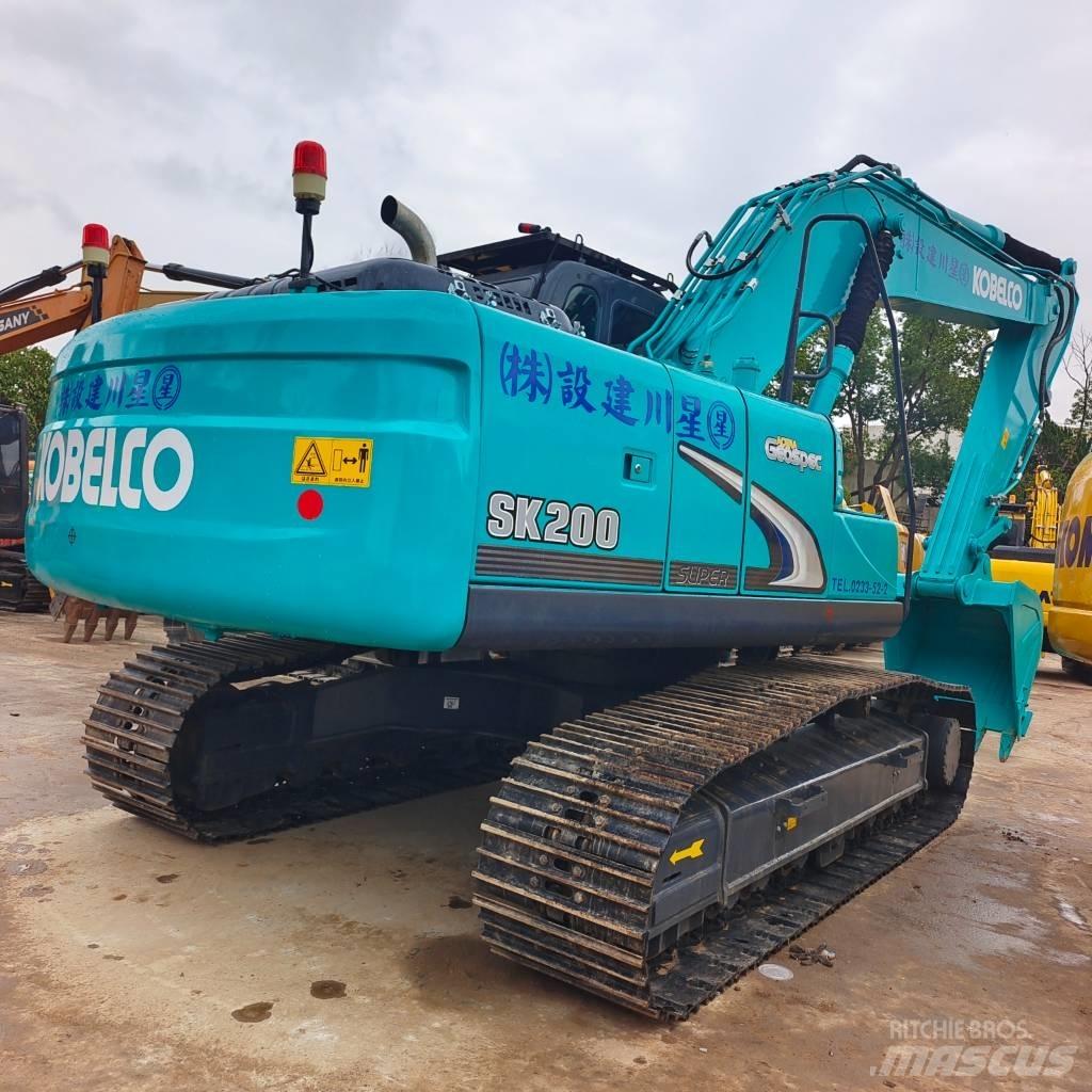 Kobelco SK 200 حفارات زحافة