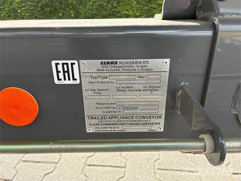 CLAAS Vario 680 رؤوس حصادات