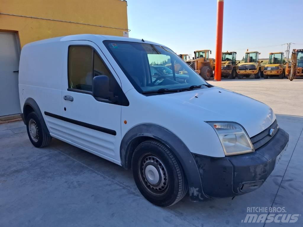 Ford Connect شاحنة مقفلة