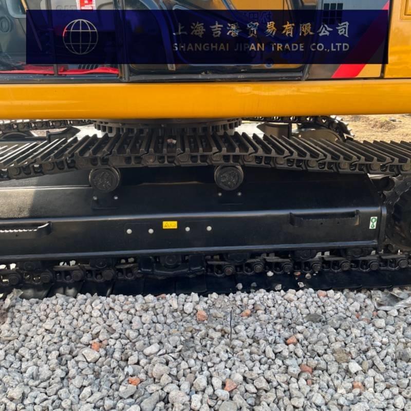 CAT 329 D حفارات زحافة