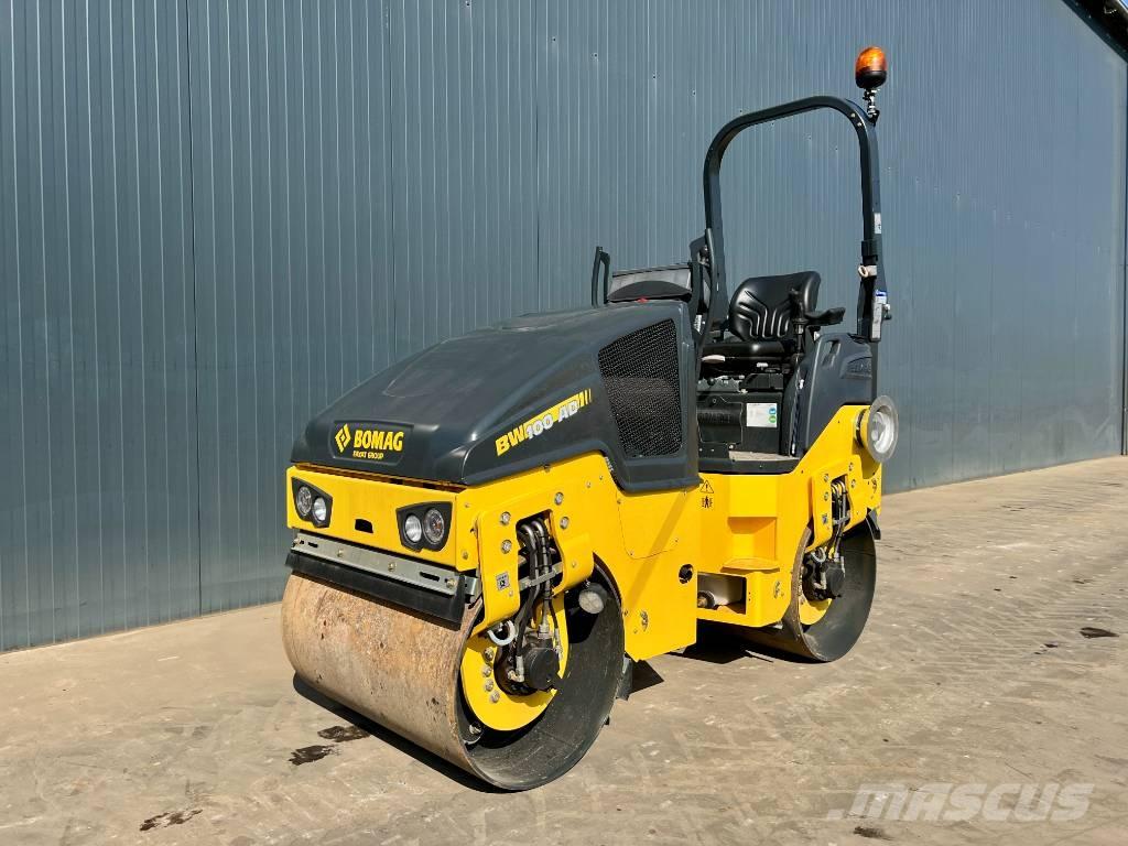 Bomag BW100 AD-5 مداحل ثنائية الاسطوانة