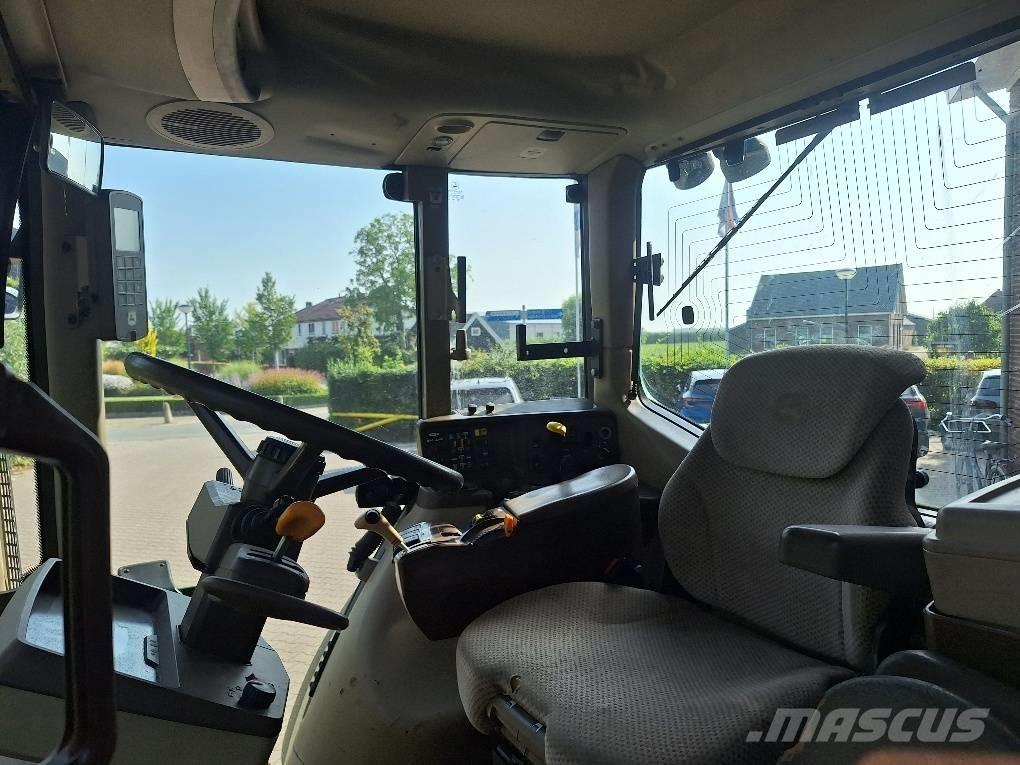 John Deere 6420 الجرارات