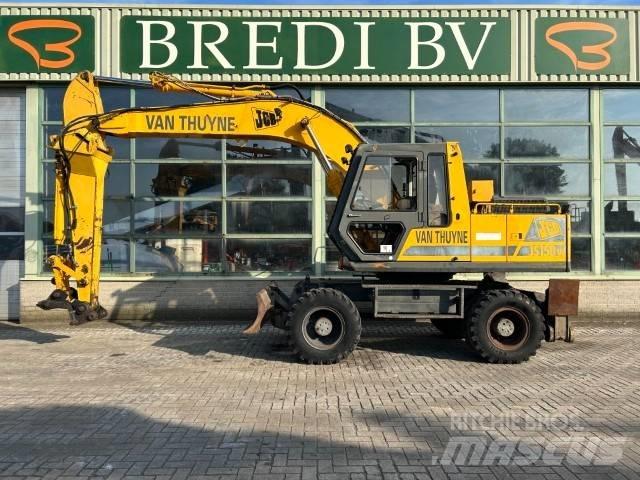 JCB JS 150 W حفارات بعجل