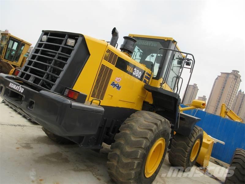 Komatsu WA 380 لوادر بعجل