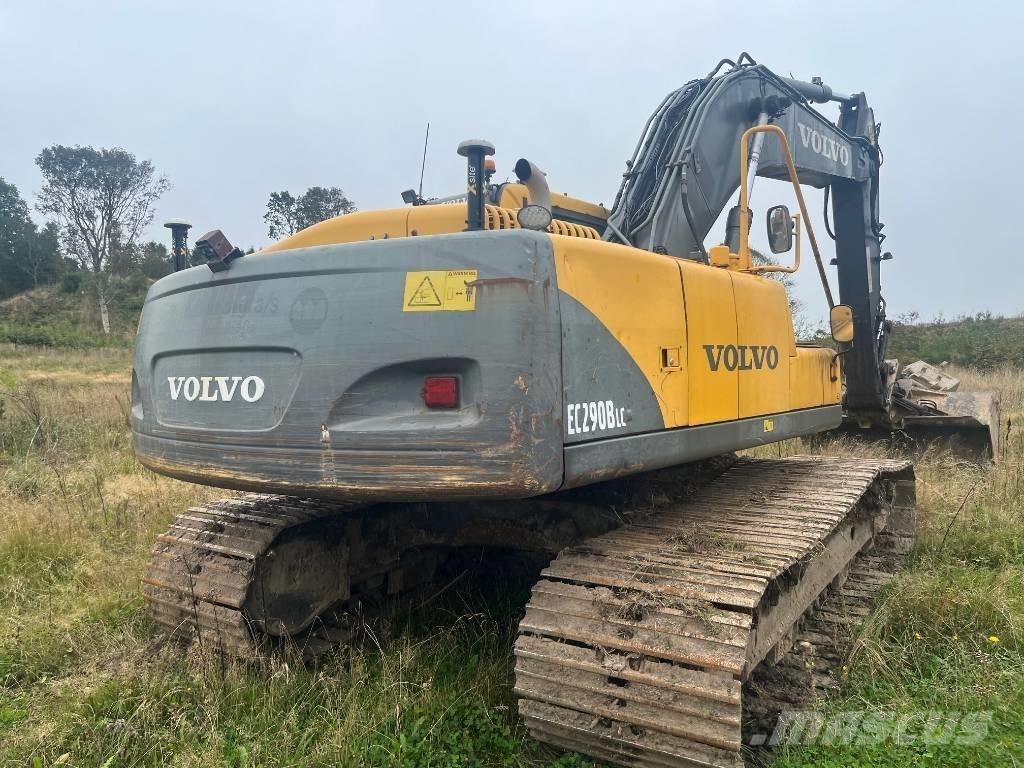 Volvo EC 290 B LC حفارات زحافة