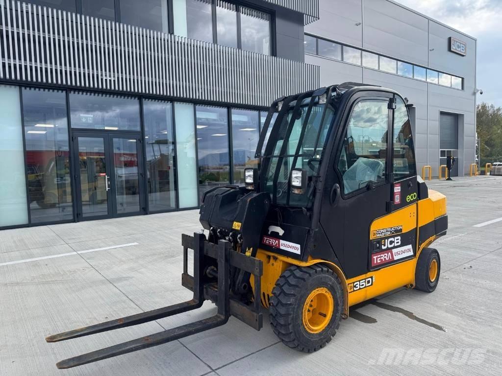 JCB TLT 35 D مناولات متداخلة