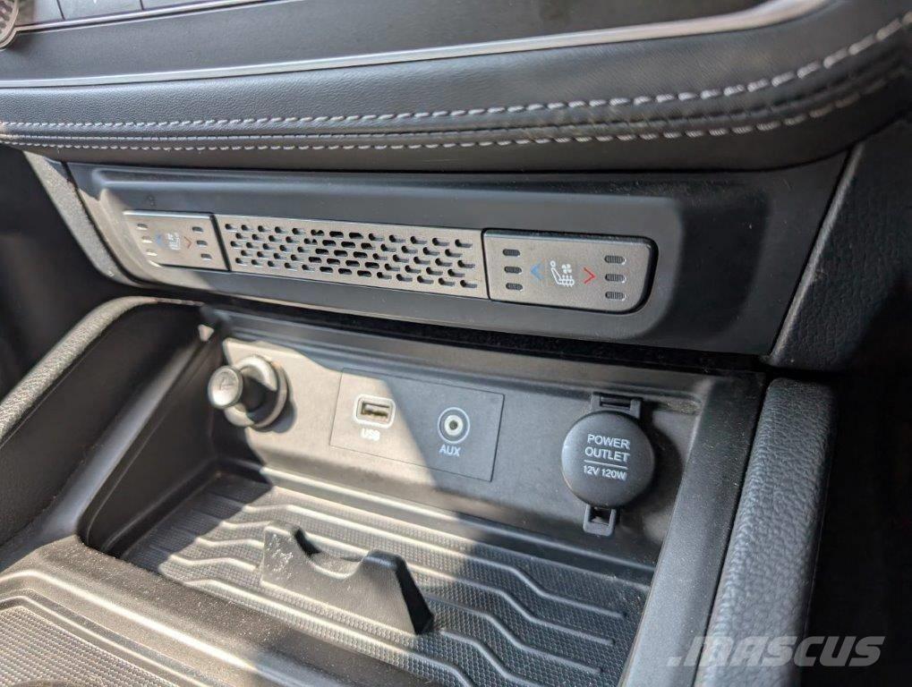 Ssangyong Musso سيارات
