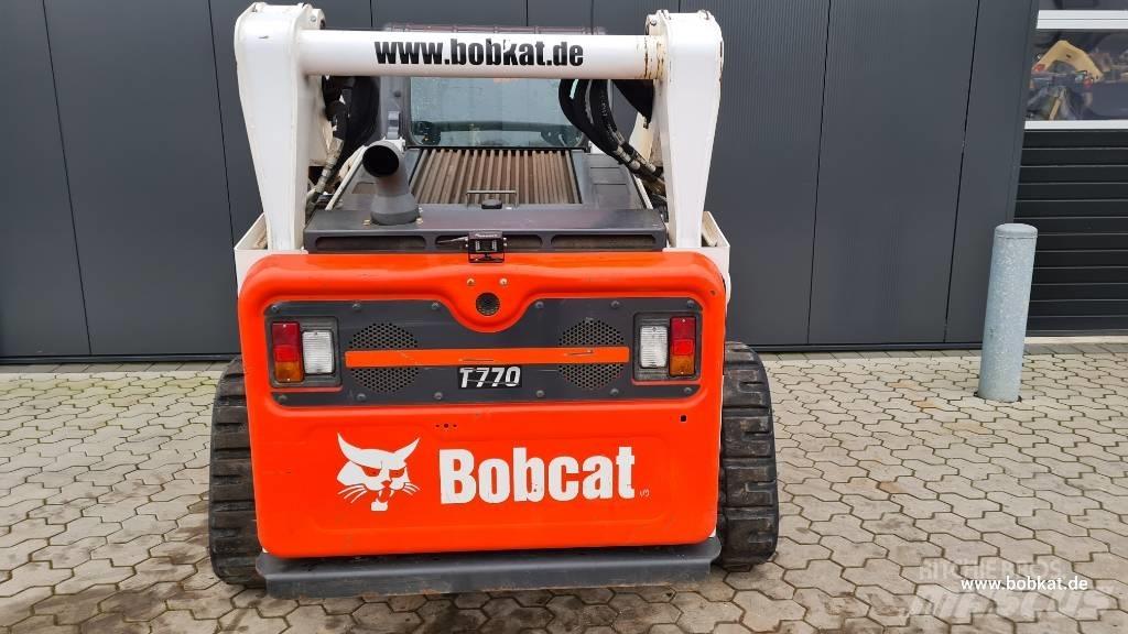 Bobcat T 770 لوادر زحافة