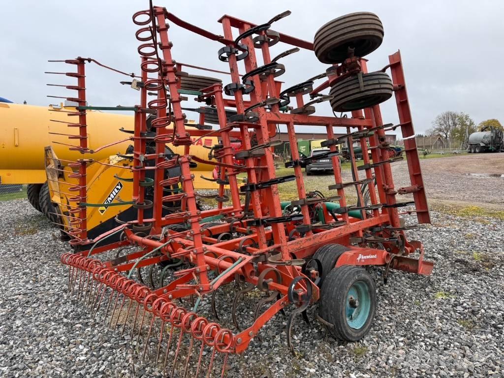 Kverneland TTA7 Harv كاسحات