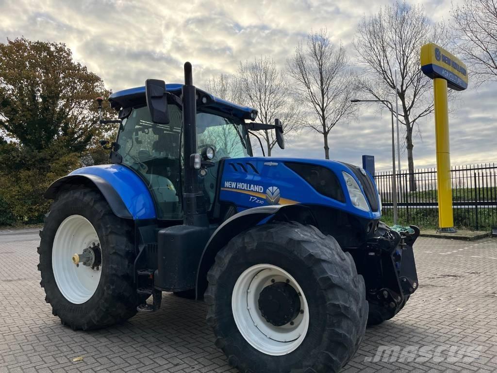 New Holland T 7.230 الجرارات