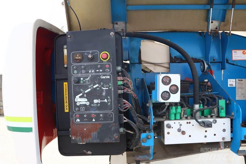 Genie S65 رافعات سلة تلسكوبية