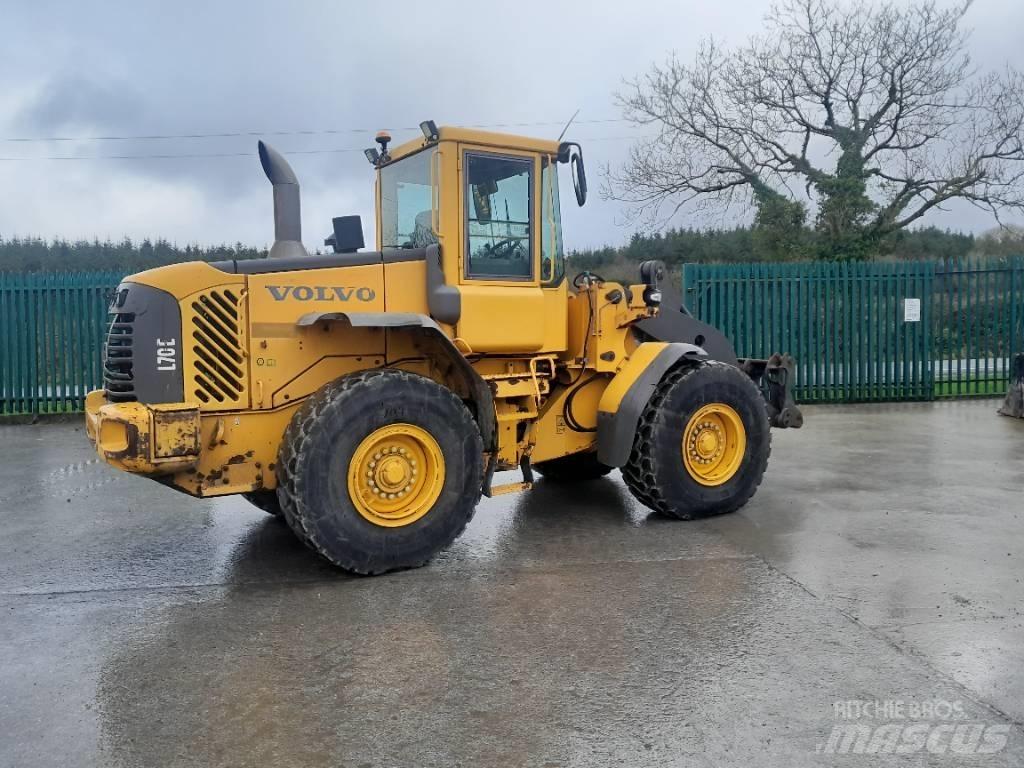 Volvo L 70 E لوادر بعجل