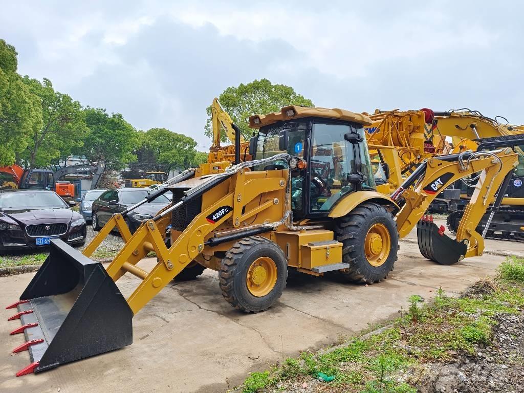 CAT 420 F لوادر ذات جرافات عكسية
