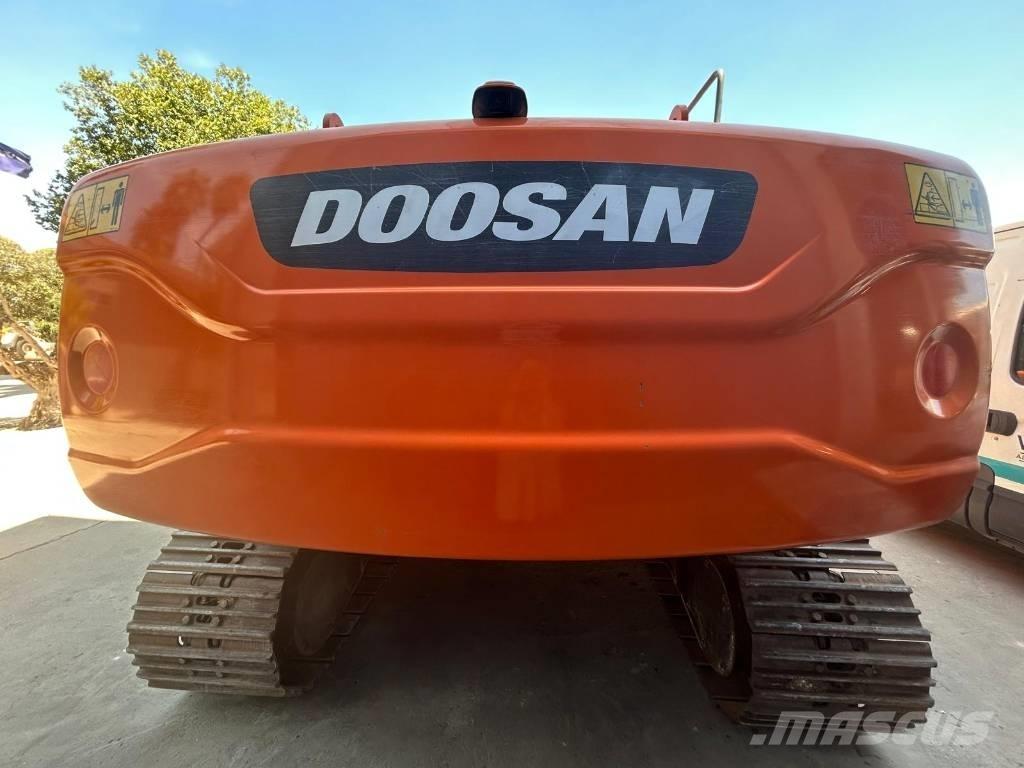Doosan DX 225 حفارات زحافة