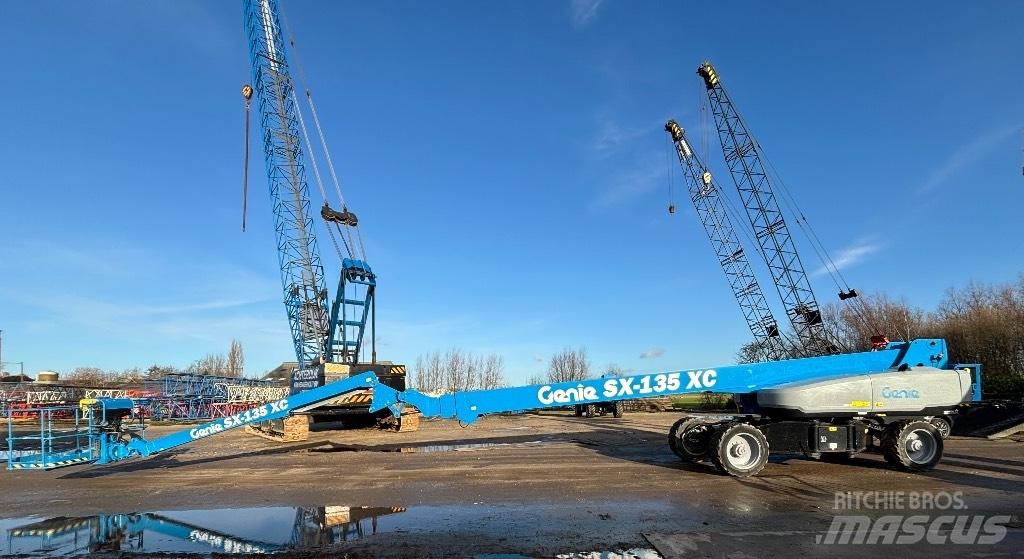 Genie SX 135 XC رافعات سلة تلسكوبية