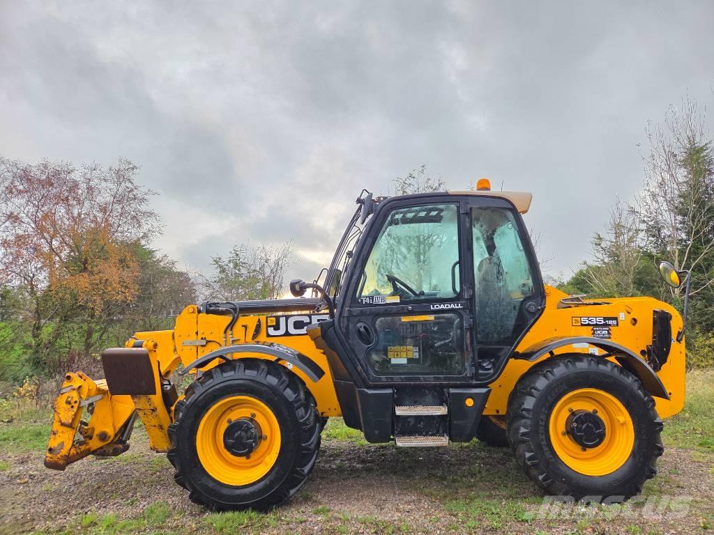 JCB 535-125 مناولات متداخلة