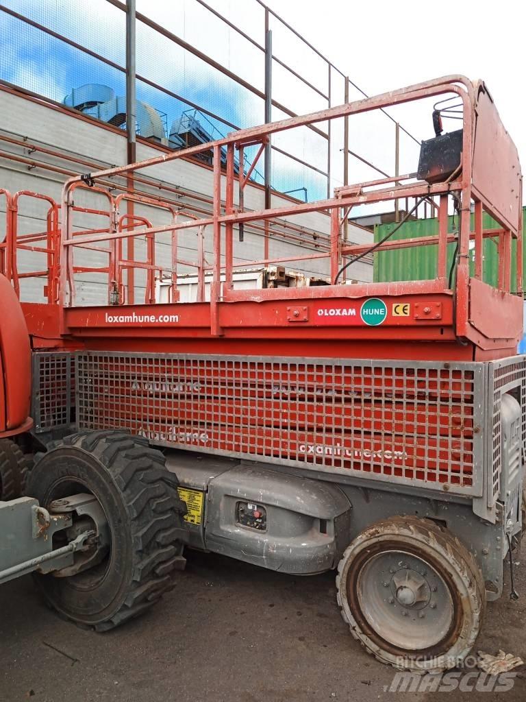 JLG 3369 LE رافعات مقصية الشكل