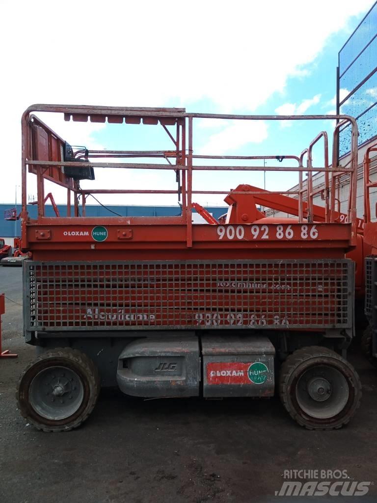 JLG 3369 LE رافعات مقصية الشكل