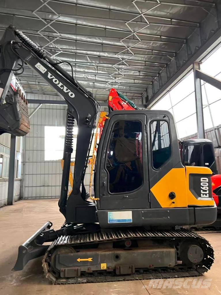 Volvo EC 60 D حفارات صغيرة أقل من 7 طن (حفارات صغيرة)
