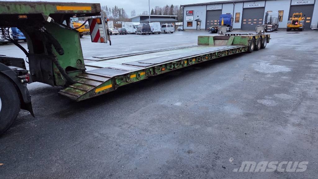 Volvo FH650 6X4 وحدات الجر