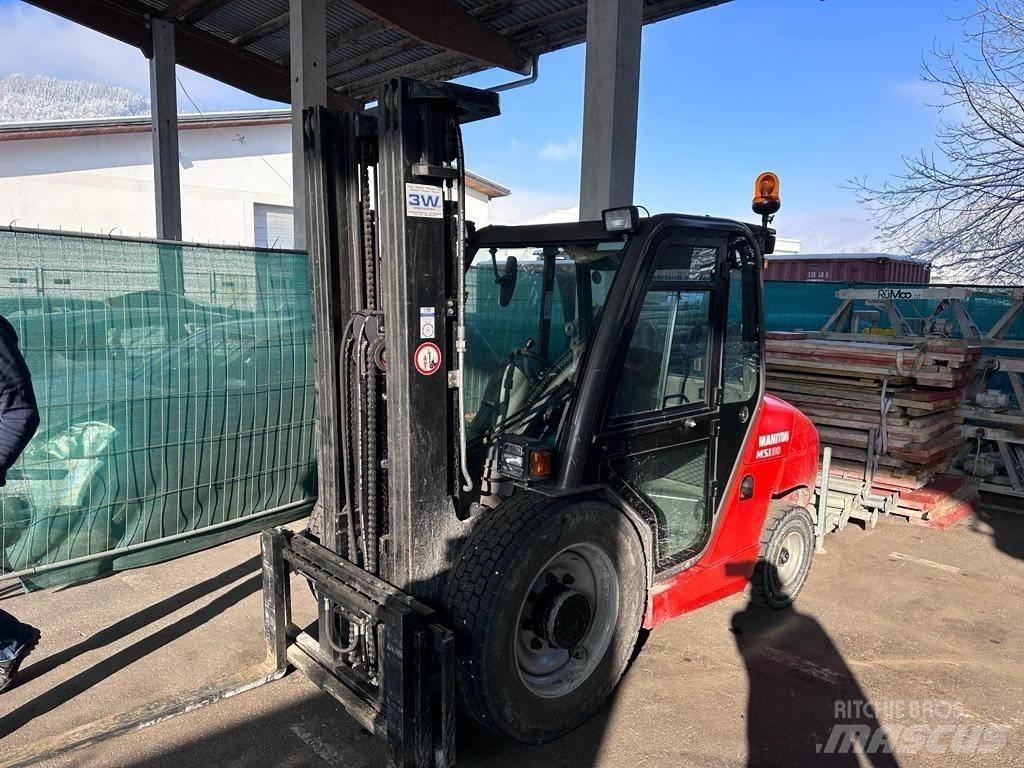 Manitou MSI 30 شاحنات الديزل