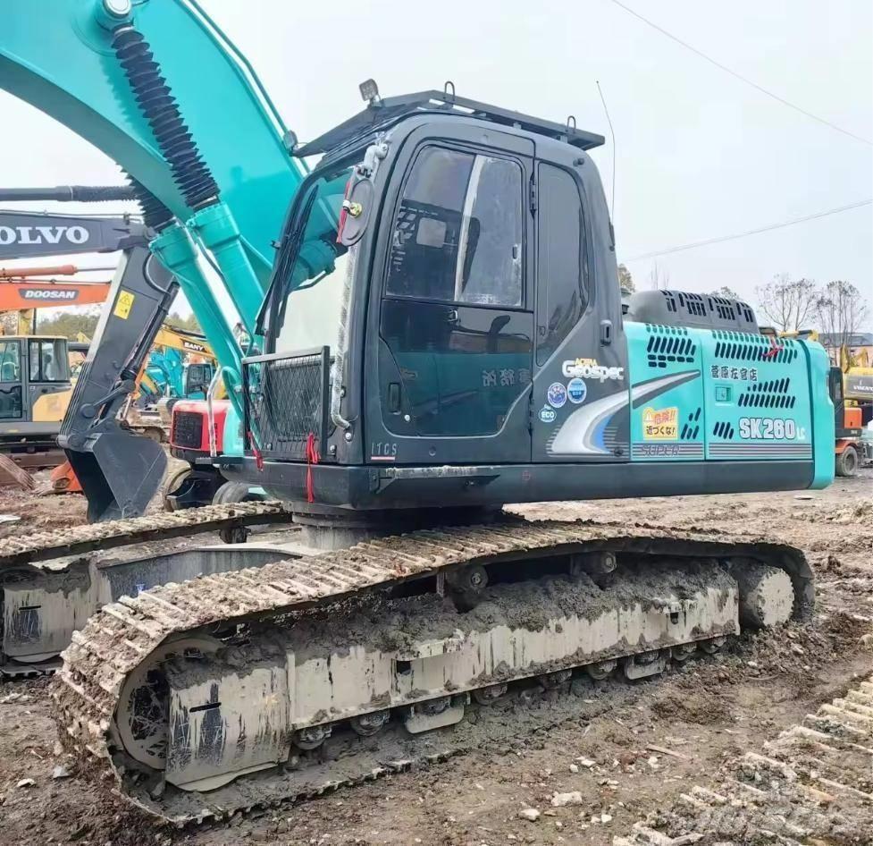 Kobelco SK 260 LC حفارات زحافة
