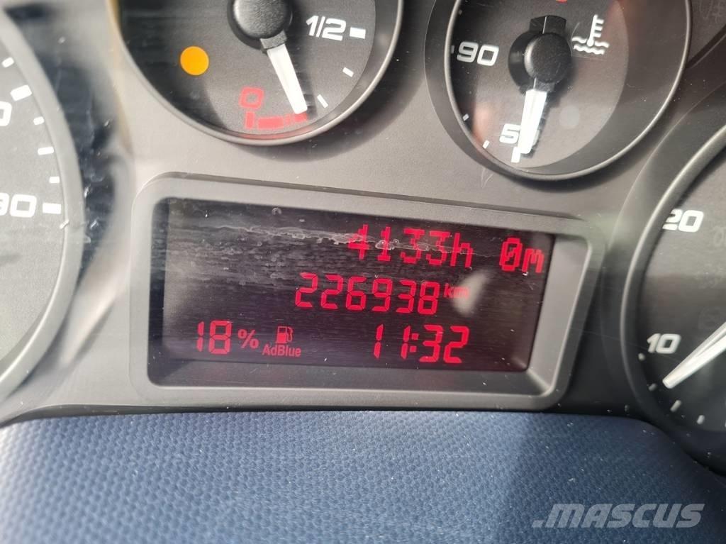 Iveco 70C 18 D brief حافلة صغيرة