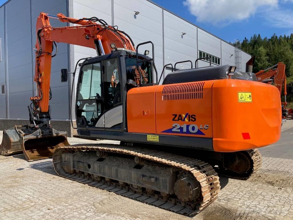 Hitachi ZX 210 LC-6 حفارات زحافة