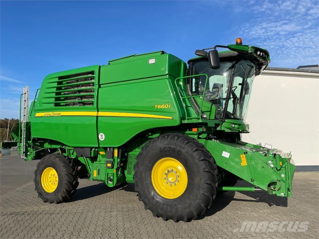 John Deere T660 i حصادات