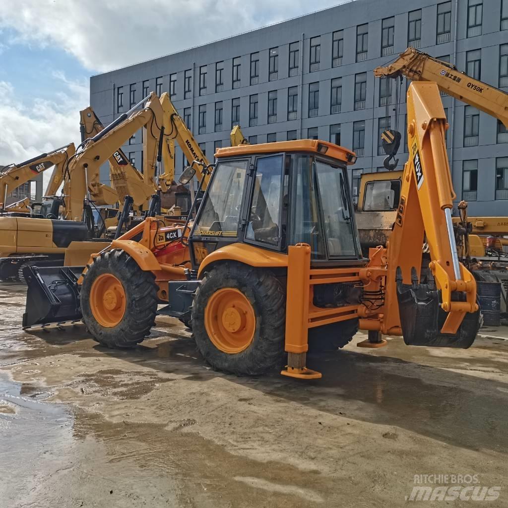 JCB 4 CX لوادر ذات جرافات عكسية