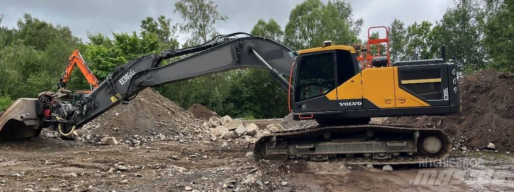 Volvo EC 300 EL حفارات زحافة