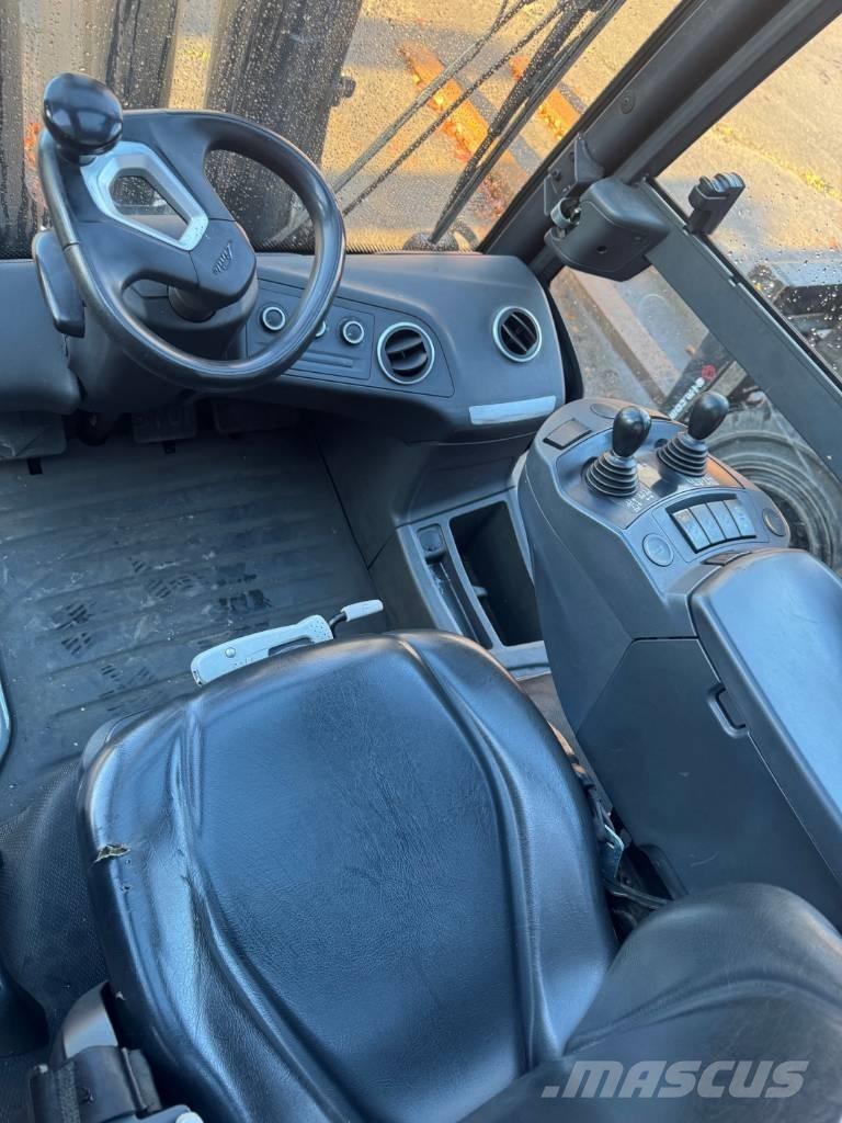 Linde H30D-01 شاحنات الديزل