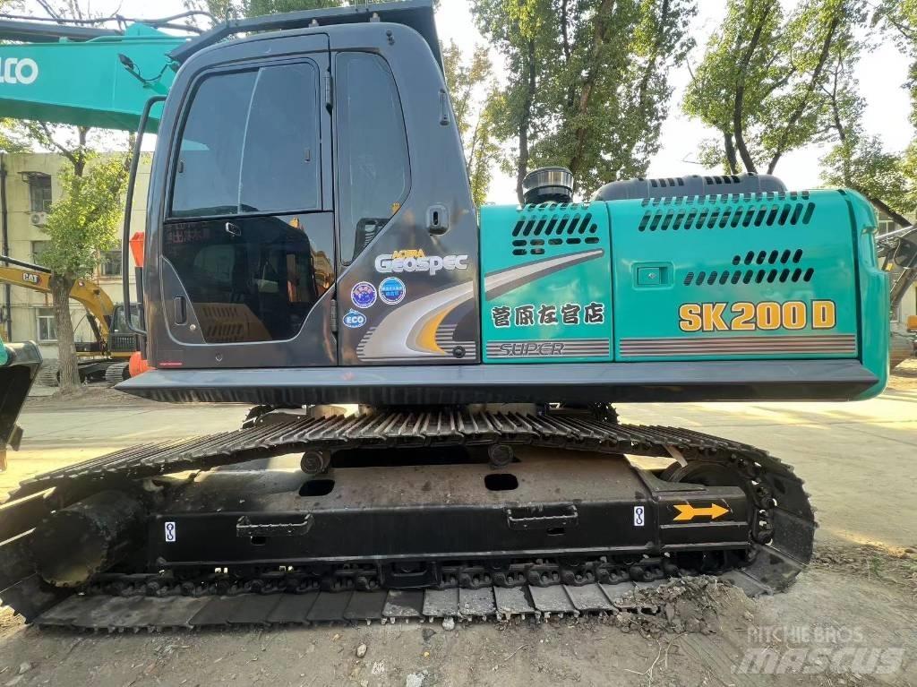 Kobelco SK 200 حفارات زحافة