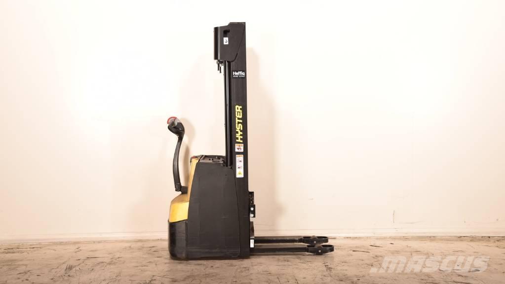 Hyster S1.2-24 معدات التكديس الجوالة